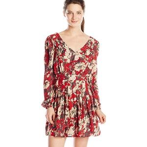 EUC Miss Me medium dress red floral skater dress